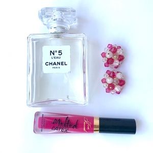 Stunning Vintage bauble clip-on earrings c. 1940